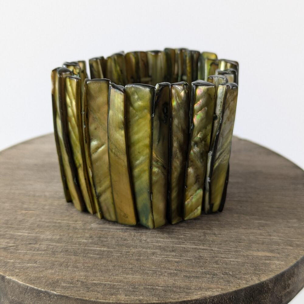 Vintage Abalone Shell Stretch Cuff Bracelet Green Pearlescent Iridsecent Natural